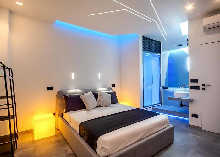 Luxury Wellness Spa With Jacuzzi & Free Parking